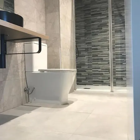 Lucushouse Iii